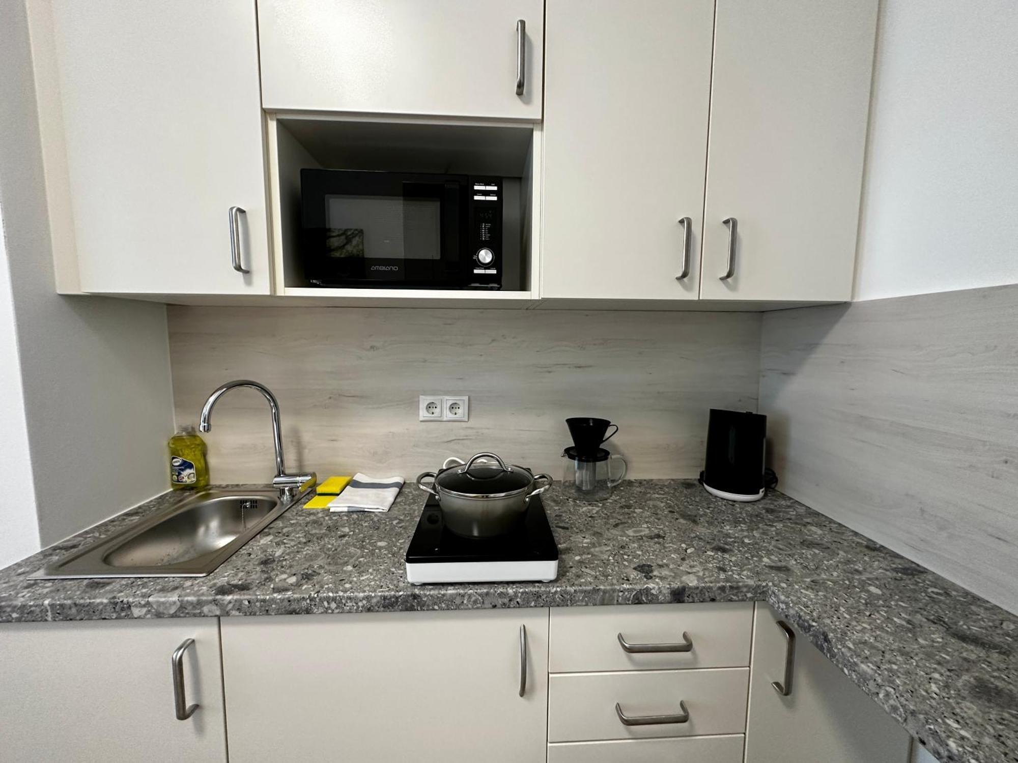 Ajo - Messe Flat - Self-check-in 3* Wien