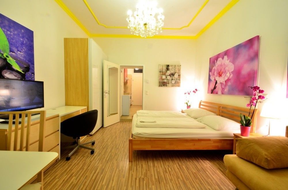 Ajo - Messe Flat - Self-check-in 3* Wien
