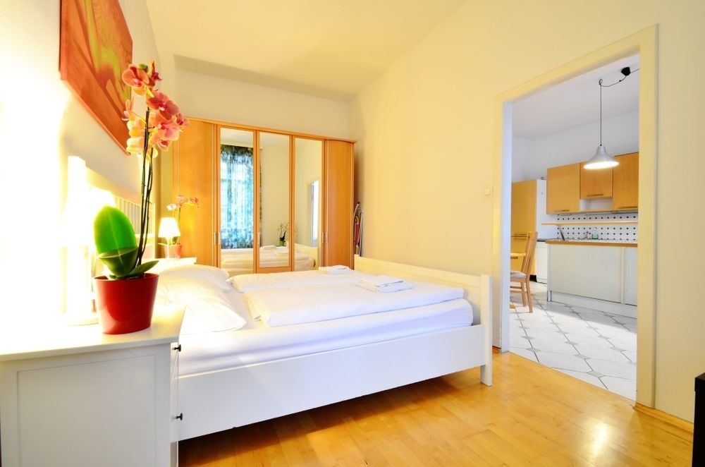 Aparthotel Ajo - Messe Flat - Self-check-in Wien